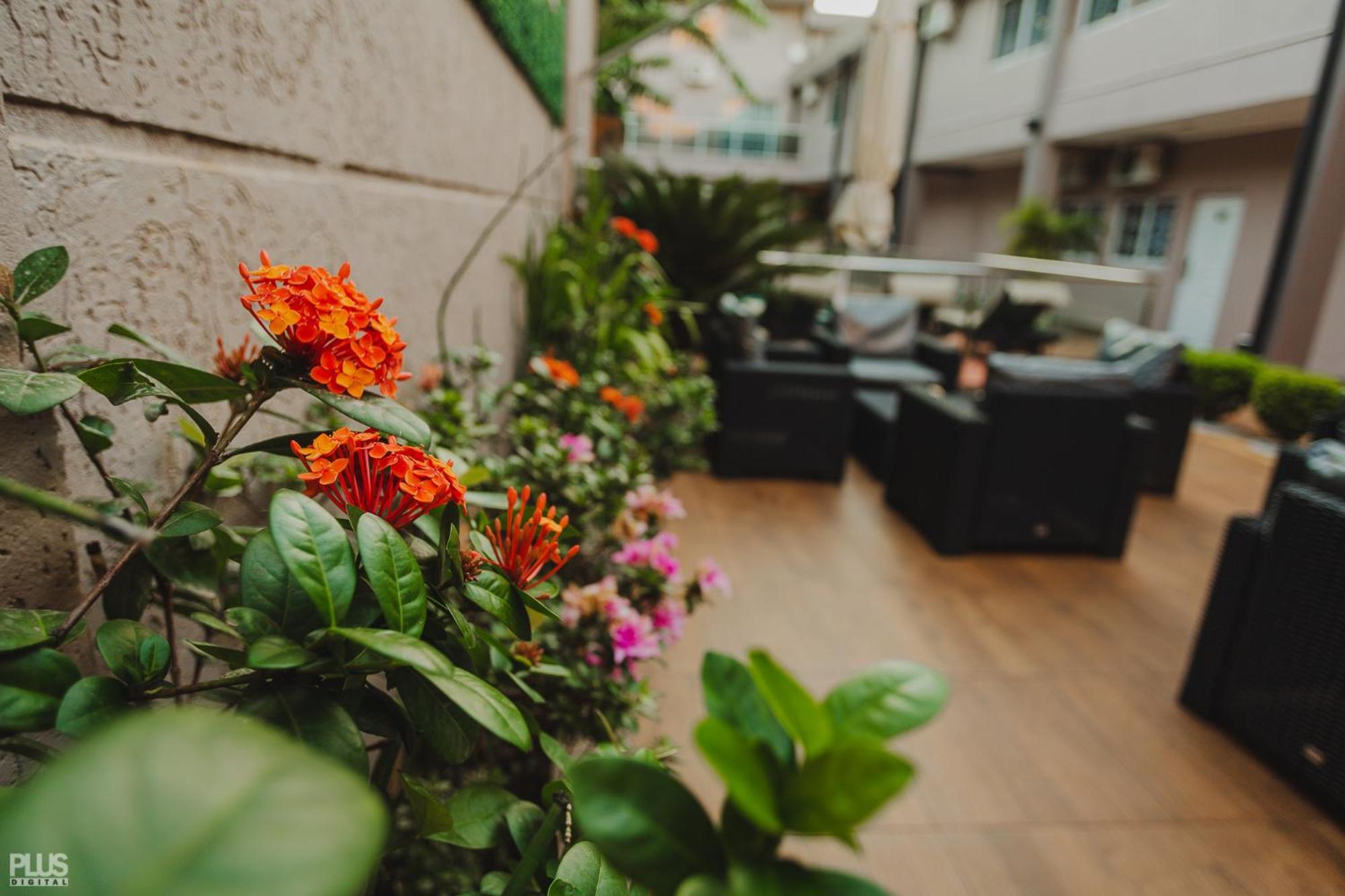 Hotel Yvera Cataratas Пуерто Игуасу Екстериор снимка