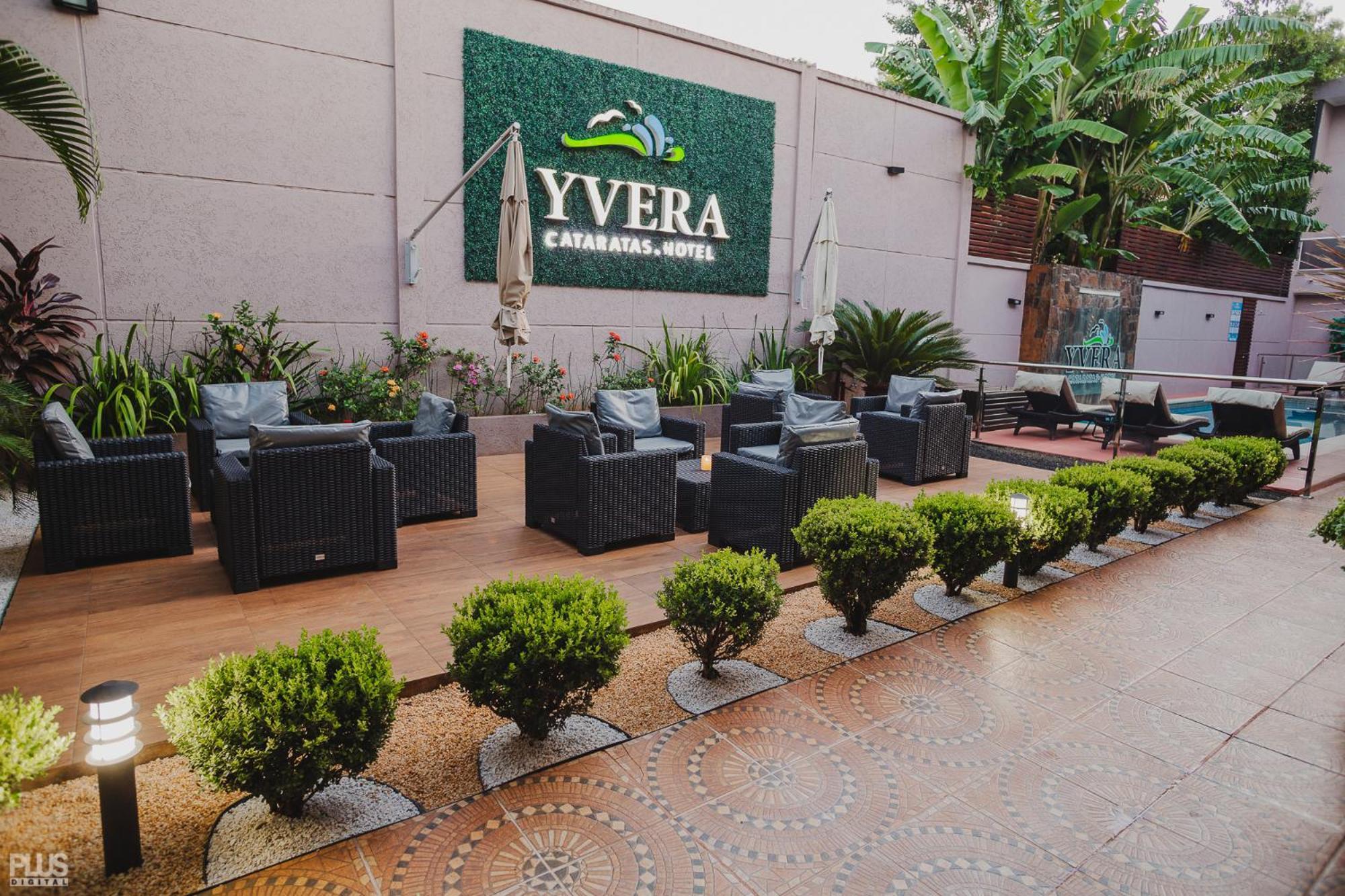 Hotel Yvera Cataratas Пуерто Игуасу Екстериор снимка