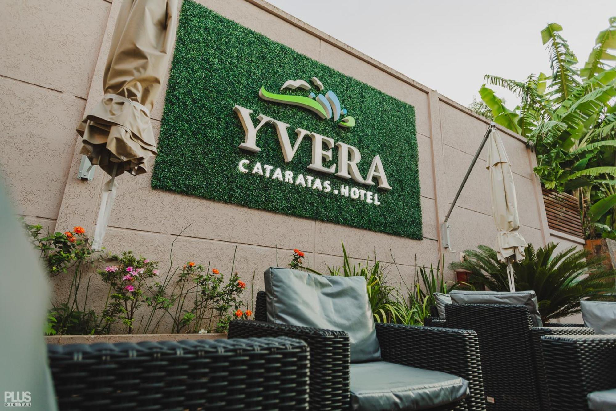 Hotel Yvera Cataratas Пуерто Игуасу Екстериор снимка