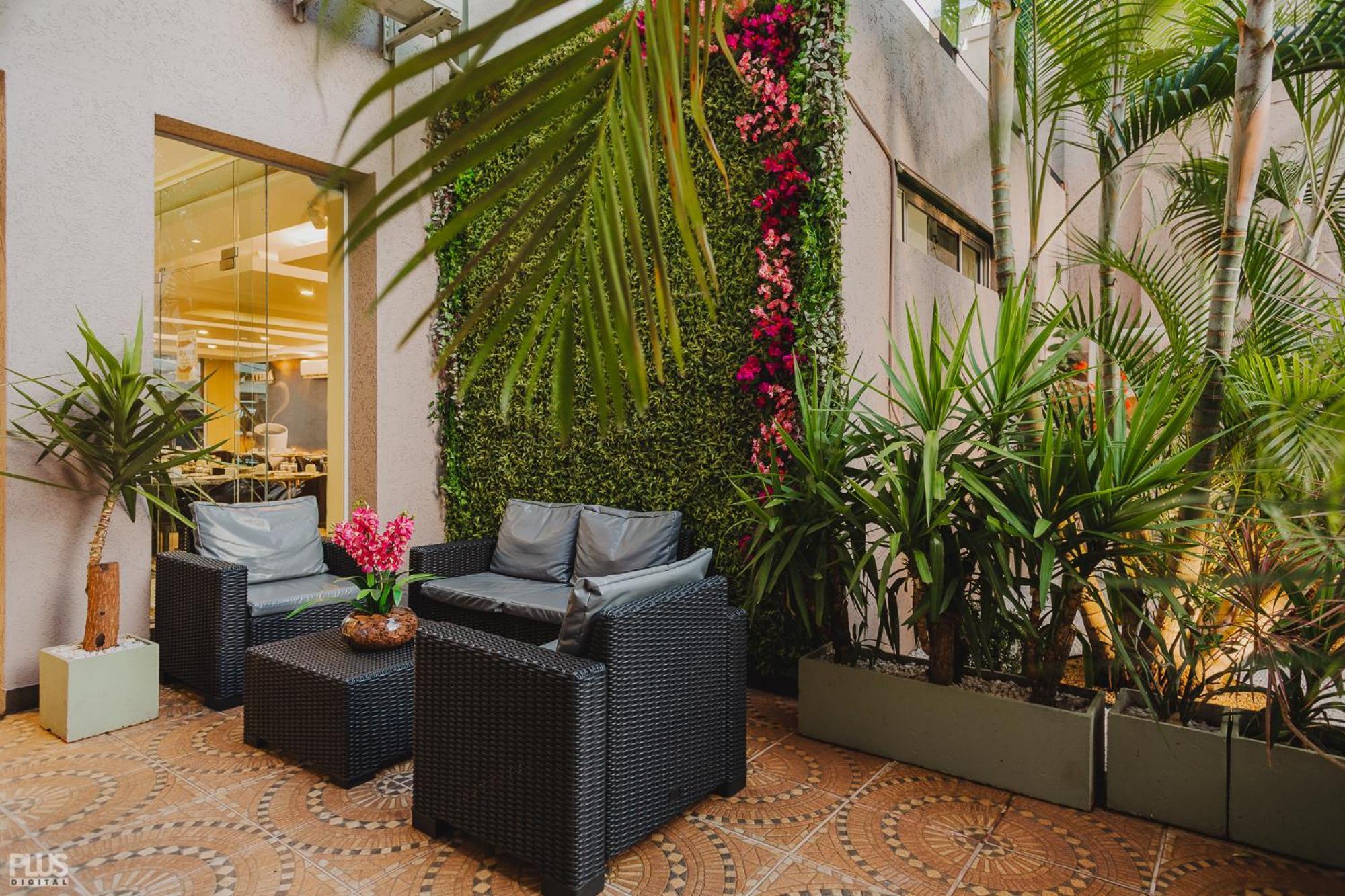 Hotel Yvera Cataratas Пуерто Игуасу Екстериор снимка