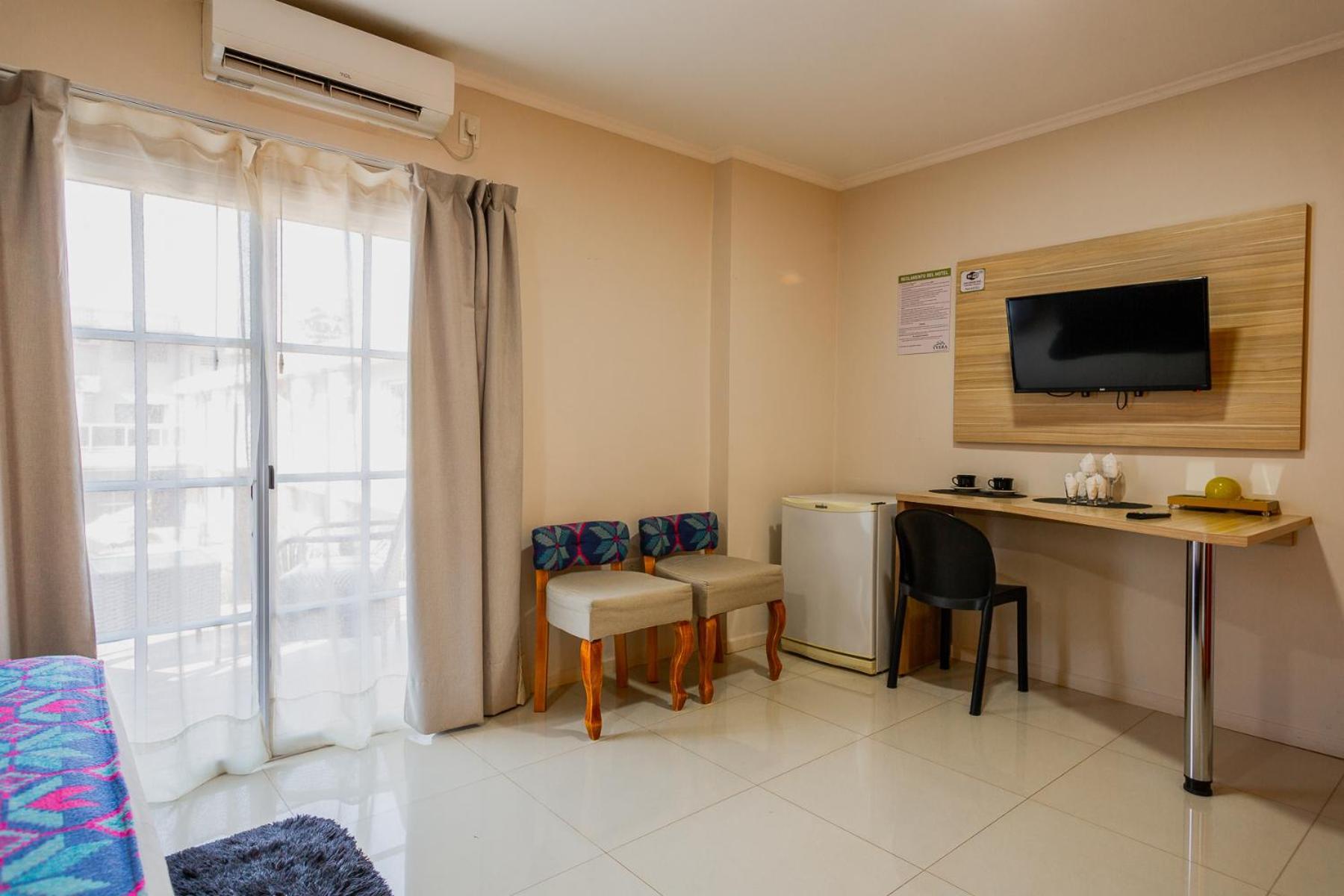 Hotel Yvera Cataratas Пуерто Игуасу Екстериор снимка